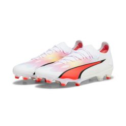 Buty piłkarskie Puma King Ultimate Fgag Firm Artificial, Kobiety. Białe obuwie sportowe damskie Puma, bez wzorów, do piłki nożnej. W wyprzedaży za 590.00 zł.