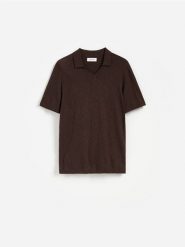 Sweter polo z dodatkiem lnu - ciemnobrązowy. Brązowe swetry przez głowę męskie Reserved, l, bez wzorów, z bawełny, bez kołnierzyka. Za 129.99 zł.