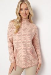 Różowy Sweter z Półgolfem o Geometrycznym Wzorze i Ozdobnymi Suwakami Waqaia. Czerwone swetry damskie Born2be, na zimę, bez wzorów, z dzianiny, bez kołnierzyka, bez ramiączek, bez kaptura. Za 89.99 zł.