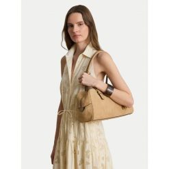 Torebka LAUREN RALPH LAUREN. Brązowe torebki do ręki damskie Lauren Ralph Lauren, bez wzorów, klasyczne, bez dodatków. Za 1,799.00 zł.