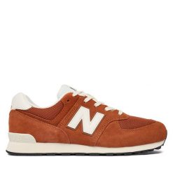 Sneakersy New Balance. Brązowe trampki i tenisówki chłopięce New Balance, bez wzorów, bez zapięcia. Za 449.99 zł.