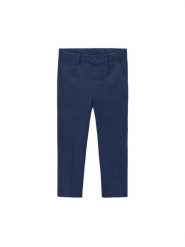 Mayoral Chinosy 3574 Granatowy Regular Fit. Niebieskie spodnie materiałowe dla chłopców Mayoral, bez wzorów, z bawełny. Za 169.99 zł.