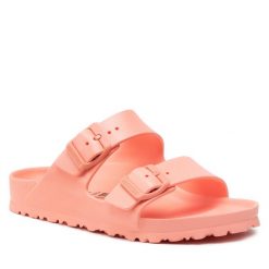 Klapki Birkenstock. Czerwone klapki damskie Birkenstock, bez wzorów, bez obcasa. Za 179.99 zł.
