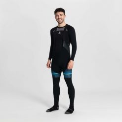 Spodnie rowerowe męskie Rogelli HERO II. Niebieskie spodnie sportowe męskie Rogelli, m, bez wzorów, rowerowe. Za 513.00 zł.