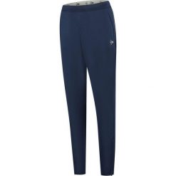 Spodnie dresowe męskie Dunlop Club Knitted Pant. Niebieskie spodnie sportowe męskie Dunlop, m, bez wzorów, z dresówki, tenisowe. Za 189.99 zł.