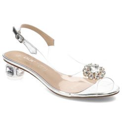Srebrne Sandały S.Barski Eleganckie Obuwie Damskie Z Broszką. Szare klapki damskie S.BARSKI, z aplikacjami, ze skóry, bez obcasa, na obcasie, bez zapięcia. Za 159.00 zł.