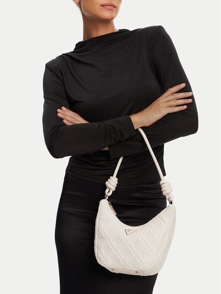 Guess Torebka HWQL96 58180 Biały. Białe torebki do ręki damskie Guess, z aplikacjami, ze skóry, bez dodatków. Za 319.99 zł.
