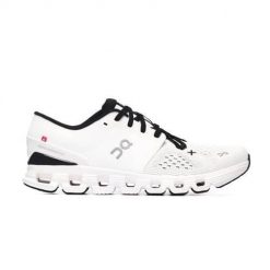 Buty do biegania damskie On Running Cloud X 4. Białe obuwie sportowe damskie On, bez wzorów, z materiału, do biegania. Za 919.00 zł.