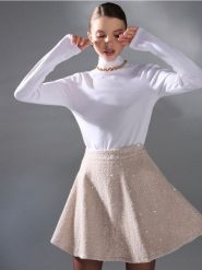 Spódnica mini z połyskującym cekinami - kremowy. Białe spódnice damskie Sinsay, l, bez wzorów, mini. Za 59.99 zł.