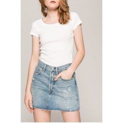 Levi's - Spódnica. Spódnice damskie marki Levi's. W wyprzedaży za 109.90 zł.