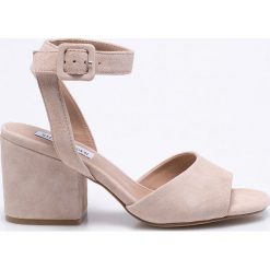 Steve Madden - Sandały Debbie. Sandały damskie marki Steve Madden. W wyprzedaży za 299.90 zł.