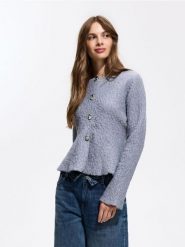 Sweter z ozdobnymi guzikami - szary. Szare swetry damskie Reserved, l, bez wzorów, z dzianiny, bez kołnierzyka, bez ramiączek, bez kaptura. Za 159.99 zł.