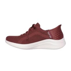 Buty damskie SKECHERS Ultra Flex 3.0 Brilliant Path. Brązowe obuwie sportowe damskie Skechers, bez wzorów, z materiału, do biegania. Za 349.99 zł.