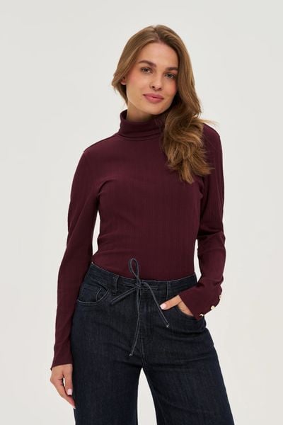 Bawełniany golf burgundowy. Czerwone bluzki damskie MOODO, l, bez wzorów, z bawełny, bez kołnierzyka, bez ramiączek. Za 69.99 zł.