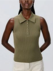 Prążkowana bluzka - oliwkowy. Zielone bluzki damskie Reserved, l, bez wzorów, z dzianiny, bez kołnierzyka, bez ramiączek. Za 89.99 zł.