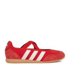 Baleriny adidas. Czerwone baleriny damskie Adidas, bez wzorów, bez obcasa. Za 279.99 zł.