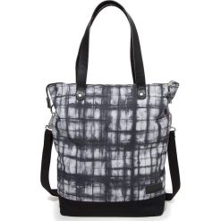 Torebka "Soukie" w kolorze szarym - 30 x 40 x 13 cm. Torebki do ręki damskie Eastpak, w paski, z materiału. W wyprzedaży za 108.95 zł.