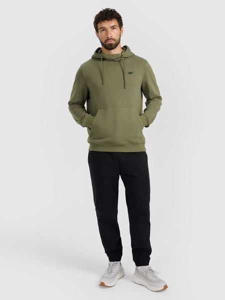 4F Spodnie dresowe joggery męskie - czarne XL. Czarne spodnie sportowe męskie 4f, m, bez wzorów, z dresówki, na fitness i siłownię. Za 159.99 zł.