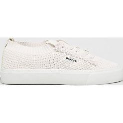Gant - Buty Long Beach. Białe obuwie sportowe damskie GANT, bez wzorów, z gumy, Adidas Advantage. W wyprzedaży za 349.90 zł.