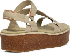 Teva W'S Madera Wedge, EUCA, 39 (us 8); uk 6. Sandały damskie Teva, bez wzorów, bez obcasa, bez zapięcia. Za 355.01 zł.