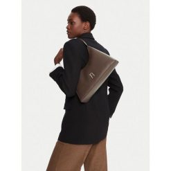 Torebka Furla. Brązowe torebki do ręki damskie Furla, bez wzorów, klasyczne, bez dodatków. Za 1,459.00 zł.