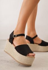 Czarne Sandały na Wysokim Koturnie z Plecionego Materiału i z Zapięciem przy Kostce Egerra. Czarne sandały damskie Renee, bez wzorów, bez obcasa, na koturnie, bez zapięcia. Za 139.99 zł.