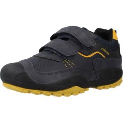 Buty GEOX J NEW SAVAGE BOY A Szary. Niebieskie buty sportowe chłopięce Geox, bez wzorów, bez zapięcia, trekkingowe. Za 148.99 zł.