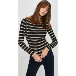 Tally Weijl - Bluzka. Szare bluzki damskie TALLY WEIJL, z bawełny, casualowe, z dekoltem w łódkę. W wyprzedaży za 49.90 zł.