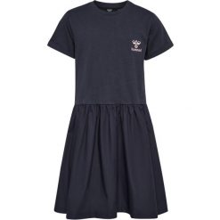 Sukienka dla dziewczynki Hummel Maria. Niebieskie sukienki dla dziewczynek Hummel, bez wzorów, z dzianiny, eleganckie, bez ramiączek. Za 169.95 zł.