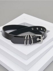 Pasek - czarny. Czarne paski damskie Sinsay, bez wzorów, klasyczne. Za 15.99 zł.