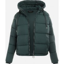 Ciemnozielona Kurtka Puffer Pikowana z Kapturem Shannone. Zielone kurtki damskie Born2be, na zimę, xl, bez wzorów, z kapturem. Za 89.99 zł.