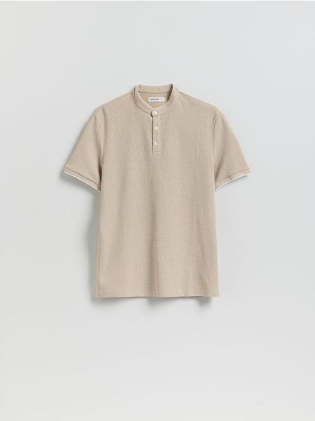 Koszulka polo ze stójką - brązowy. Brązowe koszulki polo męskie Reserved, l, bez wzorów, z bawełny, bez ramiączek. Za 79.99 zł.