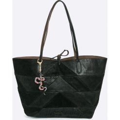 Desigual - Torebka 17WAXPDF.2000. Torby na ramię damskie marki Desigual. W wyprzedaży za 199.90 zł.