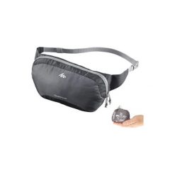 Torba nerka TRAVEL compact. Saszetki męskie marki QUECHUA. Za 19.99 zł.