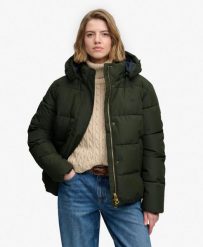 Superdry Damska puchowa kurtka z kapturem Premium, wypełnienie z recyklingu –. Zielone kurtki damskie Superdry., bez wzorów, z materiału, z kapturem. Za 651.60 zł.