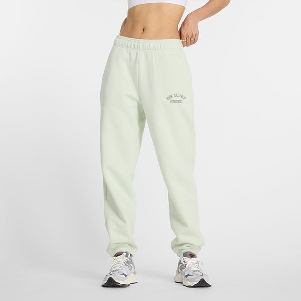 Spodnie damskie New Balance WP43500NUM – miętowe. Zielone spodnie dresowe damskie New Balance, m, z aplikacjami, z bawełny. Za 149.99 zł.