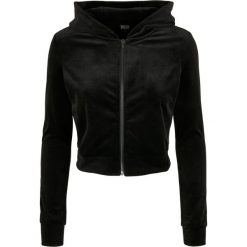 Bluzy damskie z kapturem duże rozmiary Urban Classics aksamitna zip. Czarne bluzy damskie Urban Classics, bez wzorów, z kapturem. Za 252.00 zł.