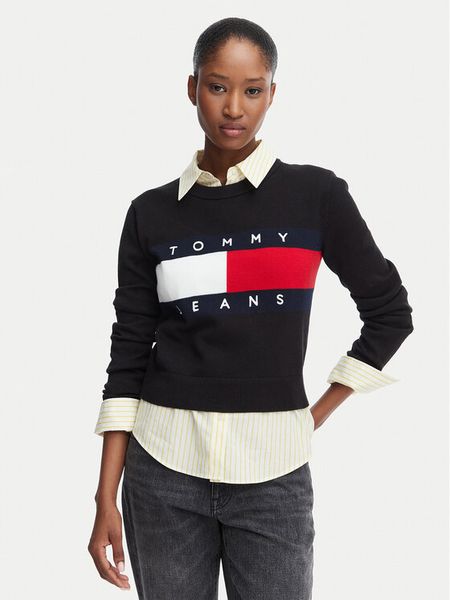 Tommy Jeans Sweter Flag DW0DW22930 Czarny Regular Fit. Czarne swetry damskie Tommy Jeans, l, bez wzorów, z bawełny, bez kołnierzyka, bez ramiączek, bez kaptura. Za 409.99 zł.