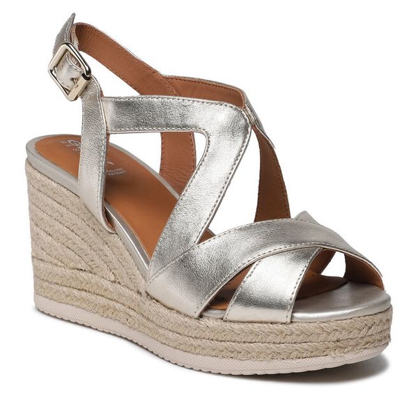 Espadryle Geox. Żółte klapki damskie Geox, bez wzorów, bez obcasa, bez zapięcia. Za 259.99 zł.