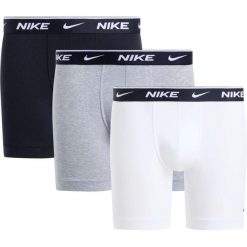 Bokserki Nike Brief 3Pk Dorośli. Białe bokserki męskie Nike, l, bez wzorów, z bawełny. Za 226.99 zł.