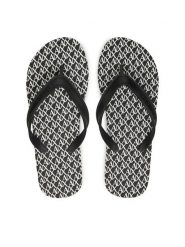 Armani Exchange Japonki XDQ010 XV700 MC482 Czarny. Czarne klapki damskie Armani Exchange, bez wzorów, z syntetyku, bez obcasa. Za 209.99 zł.