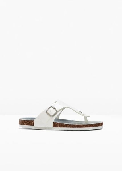 Klapki japonki. Białe klapki damskie bonprix, bez wzorów, z denimu, bez obcasa. Za 109.99 zł.