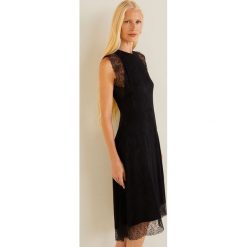 Mango - Sukienka Liona. Szare sukienki damskie Mango, z koronki, casualowe, z okrągłym kołnierzem. Za 269.90 zł.