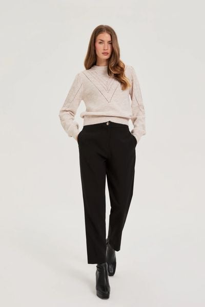 Gładkie spodnie czarne. Czarne spodnie materiałowe damskie MOODO, l, bez wzorów, z elastanu. Za 149.99 zł.