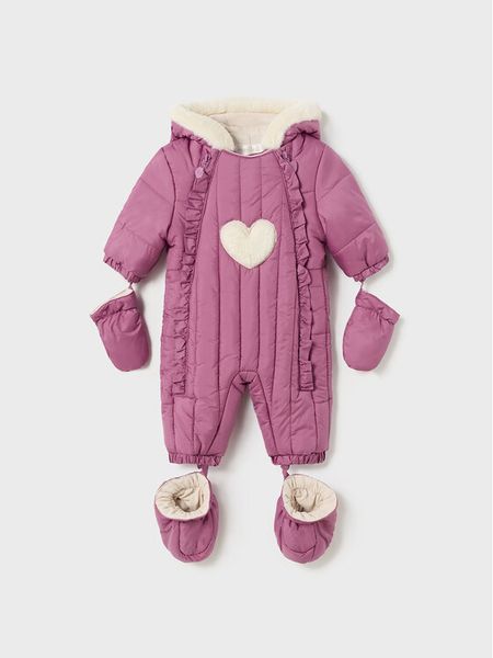 Mayoral Kombinezon zimowy 2.675 Fioletowy Regular Fit. Fioletowe buty zimowe chłopięce Mayoral, bez wzorów, z syntetyku, bez zapięcia. Za 299.99 zł.