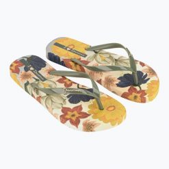 Klapki damskie Ipanema Verao Tropical. Zielone klapki damskie Ipanema, bez wzorów, bez obcasa. Za 69.99 zł.