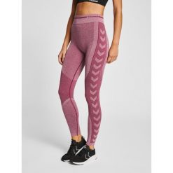 Legginsy damskie Hummel MT Lulu. Czerwone legginsy damskie Hummel, m, bez wzorów, z dzianiny. W wyprzedaży za 179.00 zł.