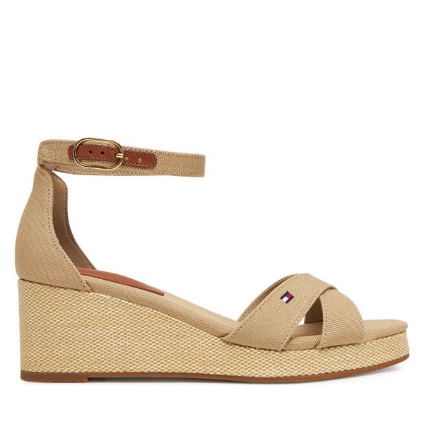Espadryle Tommy Hilfiger. Brązowe sandały damskie Tommy Hilfiger, bez wzorów, bez obcasa, bez zapięcia. Za 231.99 zł.