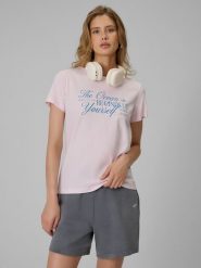 4F T-shirt regular z nadrukiem damski - różowy M. Czerwone t-shirty damskie 4f, m, bez wzorów, z bawełny, biznesowe, bez kołnierzyka. W wyprzedaży za 39.99 zł.