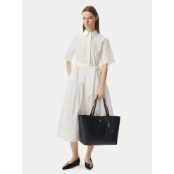 Torebka Tommy Hilfiger. Czarne torebki do ręki damskie Tommy Hilfiger, bez wzorów, bez dodatków. Za 649.99 zł.